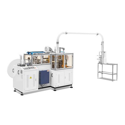 Mașină automată de preparare a paharelor de suc